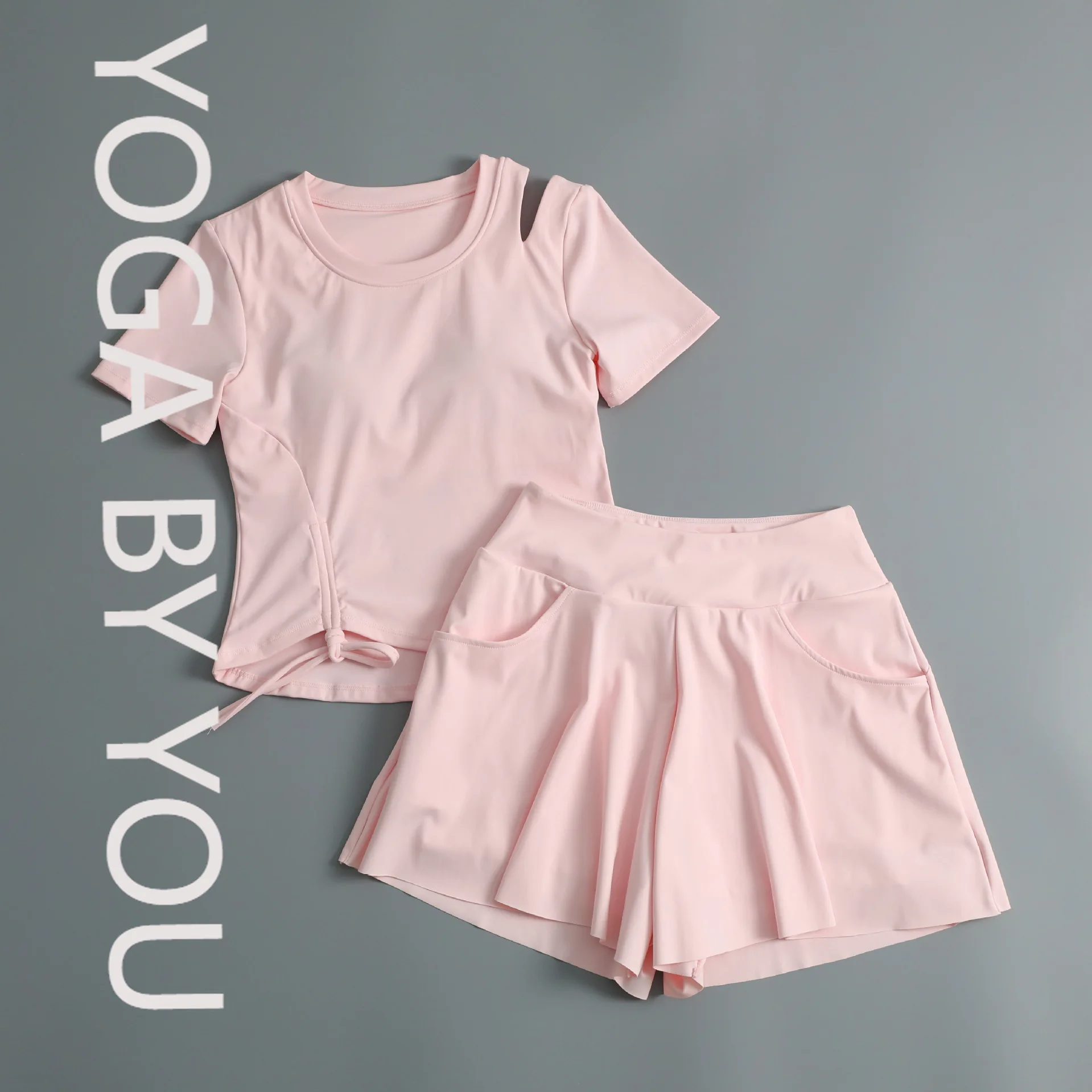 2025 new running sports suit women's summer professional quick-drying training badminton marathon morning running jumping exerci
2025 new running sports suit women's summer professional quick-drying training badminton marathon morning running jumping exerci