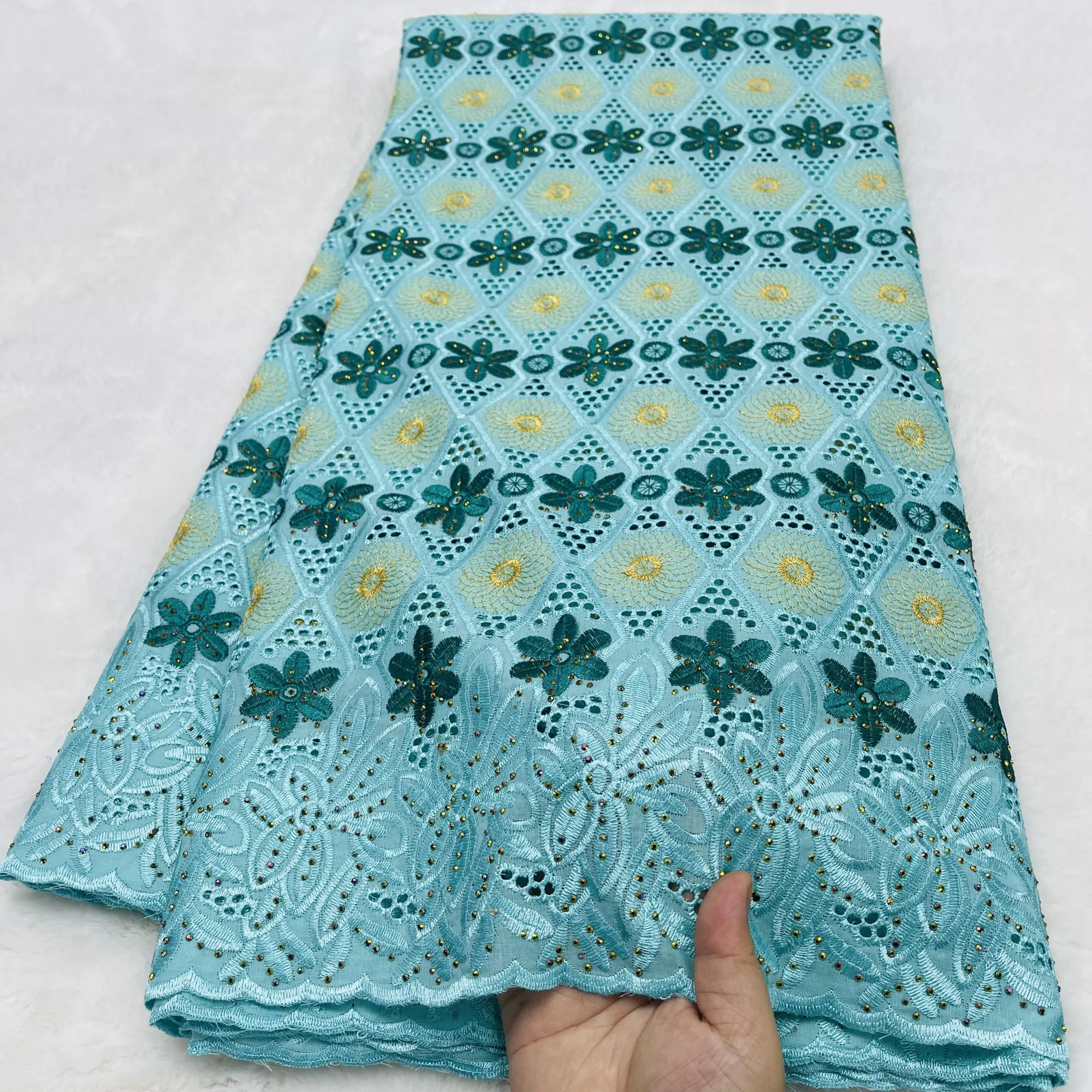 Wholesale African 100% Cotton Lace Fabric Embroidery With Stones Swiss Voile Lace Fabrics Sewing For Wedding Party Dress QY65-19
Wholesale African 100% Cotton Lace Fabric Embroidery With Stones Swiss Voile Lace Fabrics Sewing For Wedding Party Dress QY65-19