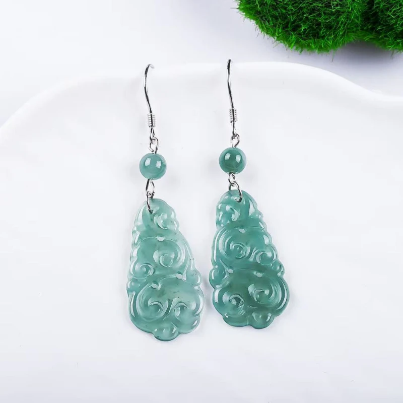 S925 Silver Inlaid with Natural Blue Water Jadeite Carved Ruyi Earrings Ice Jade Women's Simple Fashion Gift
S925 Silver Inlaid with Natural Blue Water Jadeite Carved Ruyi Earrings Ice Jade Women's Simple Fashion Gift