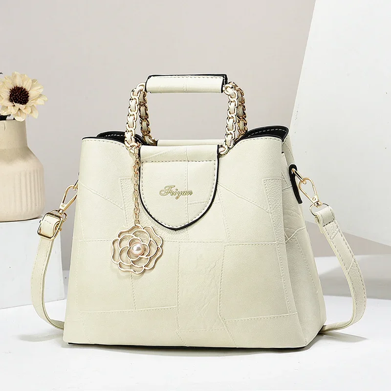 TRAVEASY Brand Messenger Bag for Women Ladies'PU Leather Handbags Luxury Quality Female Shoulder Bags Famous Women Designer Bags
TRAVEASY Brand Messenger Bag for Women Ladies'PU Leather Handbags Luxury Quality Female Shoulder Bags Famous Women Designer Bags