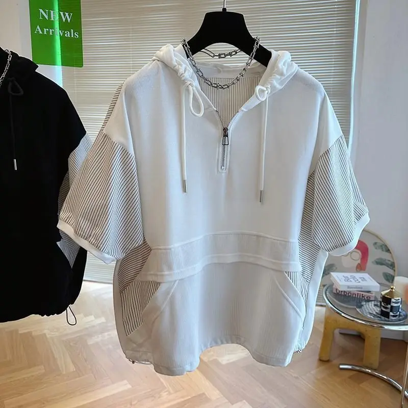 200 Pounds Fake Two-Piece Spliced Short Sleeved T-Shirt For Women Summer Autumn Loose Versatile Hooded Casual Top T Shirt Female
200 Pounds Fake Two-Piece Spliced Short Sleeved T-Shirt For Women Summer Autumn Loose Versatile Hooded Casual Top T Shirt Female