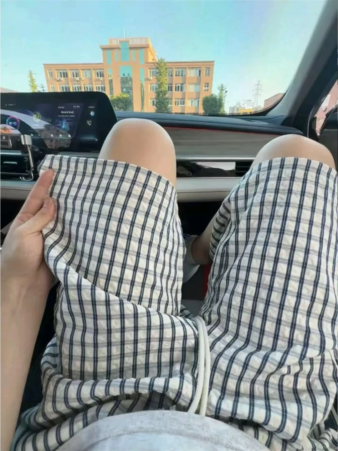 Мужские летние тонкие брюки из ледяного шелка в клетку, быстросохнущие, для активного отдыха, прямого кроя, длиной до колена
Мужские летние тонкие брюки из ледяного шелка в клетку, быстросохнущие, для активного отдыха, прямого кроя, длиной до колена