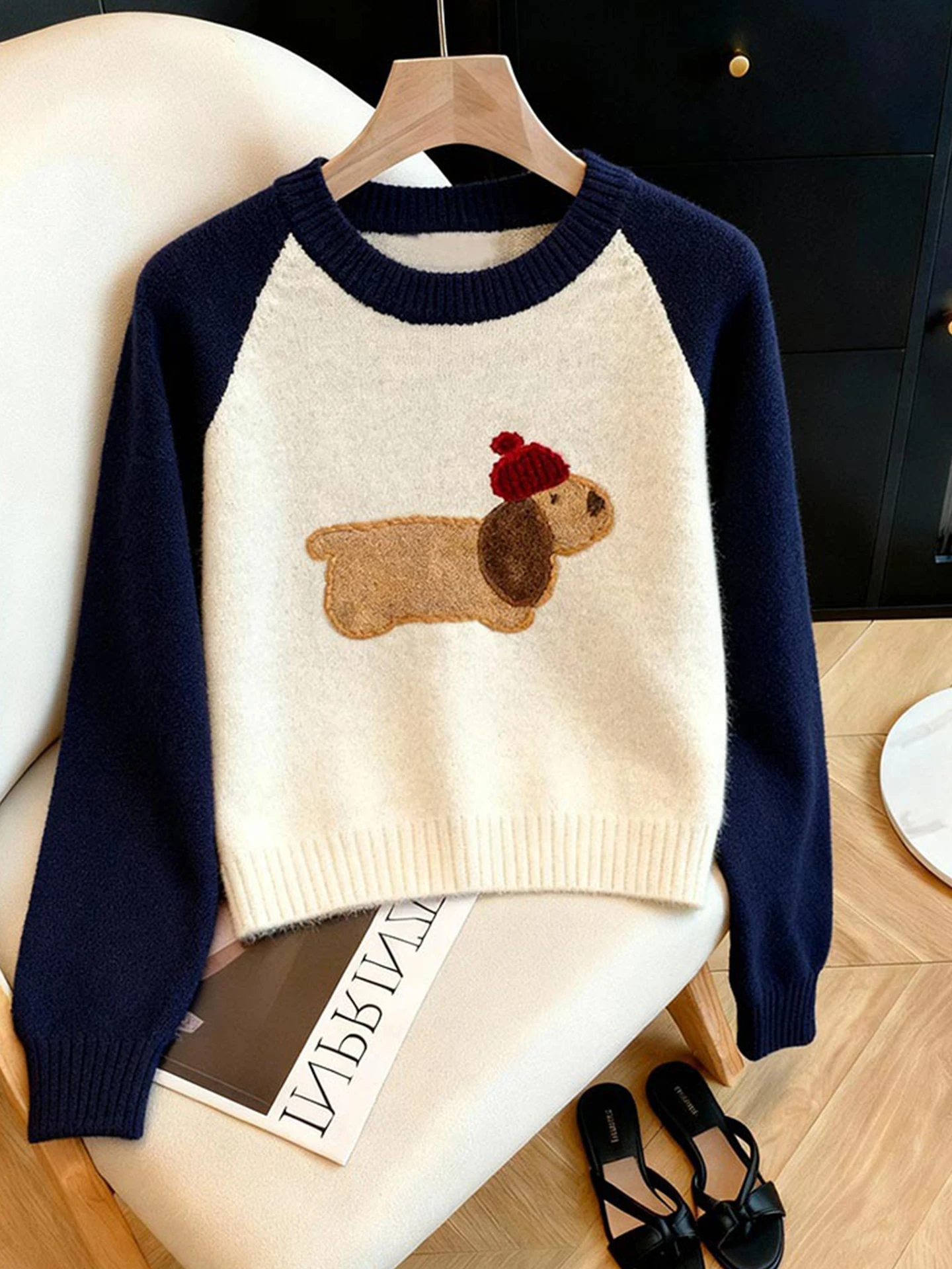 Вязаный свитер с рисунком собаки, длинный рукав, круглый вырез, цветные вставки, зимний, новый, женский, мягкий, удобный топ
Вязаный свитер с рисунком собаки, длинный рукав, круглый вырез, цветные вставки, зимний, новый, женский, мягкий, удобный топ