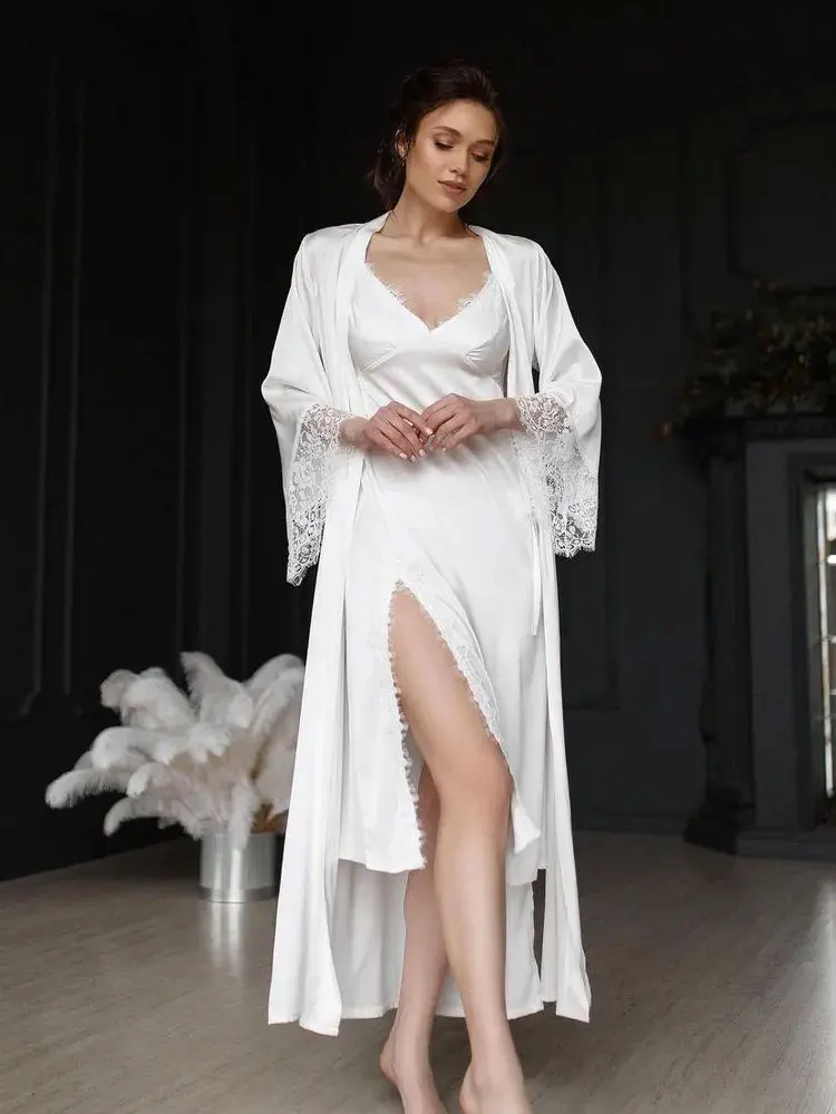 Women's Luxurious Silk Midi Nightgown and Robe Silk Peignoir Set Elegant Lace Romantic Sleepwear for Bride Gift for Honeymoon 2P
Women's Luxurious Silk Midi Nightgown and Robe Silk Peignoir Set Elegant Lace Romantic Sleepwear for Bride Gift for Honeymoon 2P