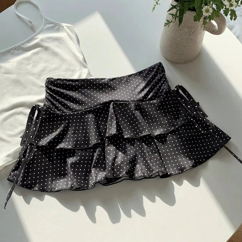 Retro Sweet Cool Black Bai Bo Cake Skirt High Waist Double Ruffled Side Drawstring Design A Mini Skirt Daily Wear Playful Skirt
Retro Sweet Cool Black Bai Bo Cake Skirt High Waist Double Ruffled Side Drawstring Design A Mini Skirt Daily Wear Playful Skirt