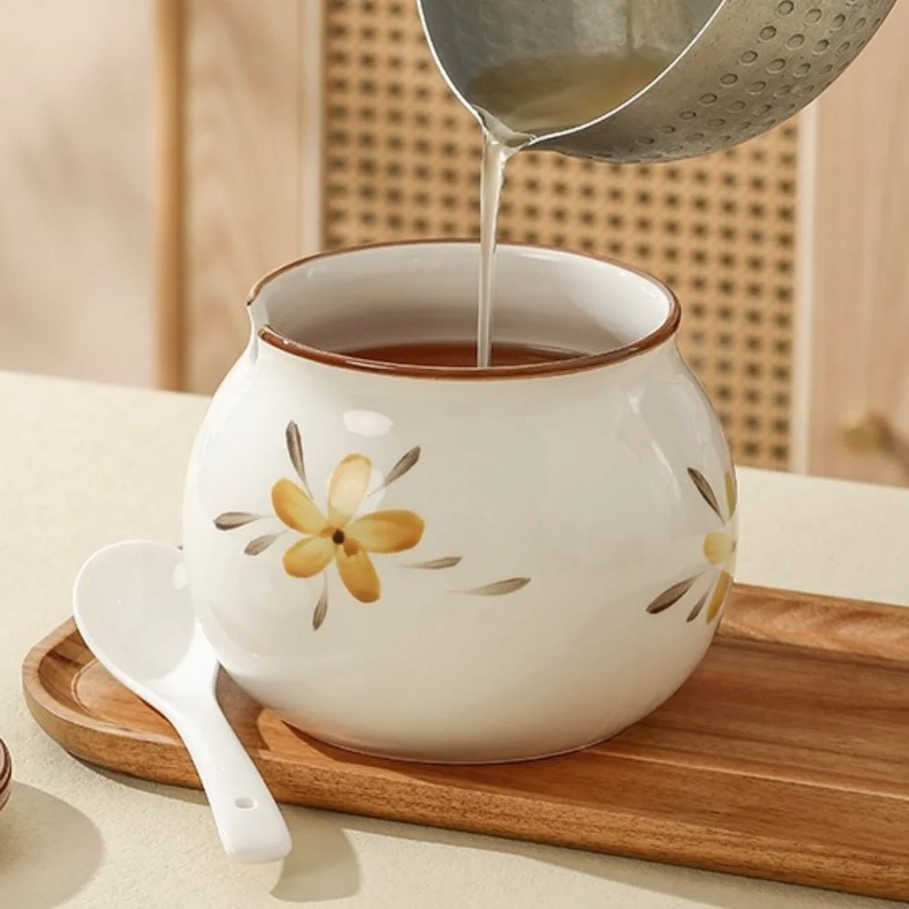 Japanese Ceramic Lard Can with Cover and Spoon High-temperature Resistant Lard Tank Retro Seasoning Jar Salt
Japanese Ceramic Lard Can with Cover and Spoon High-temperature Resistant Lard Tank Retro Seasoning Jar Salt