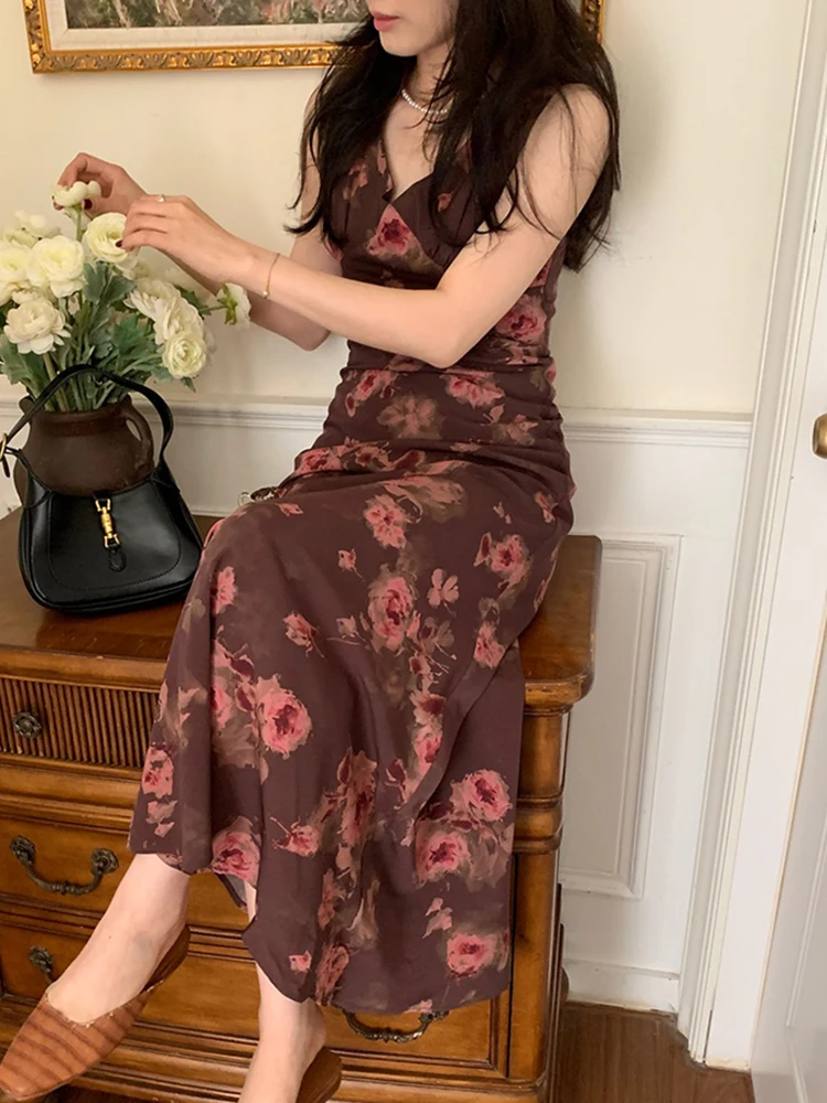 QOERLIN Retro V-Neck High Waist Floral Printed Slim Sleeveless Tank Dress Women 2024 New Elegant Trumpet Long Maxi Dress Female
QOERLIN Retro V-Neck High Waist Floral Printed Slim Sleeveless Tank Dress Women 2024 New Elegant Trumpet Long Maxi Dress Female