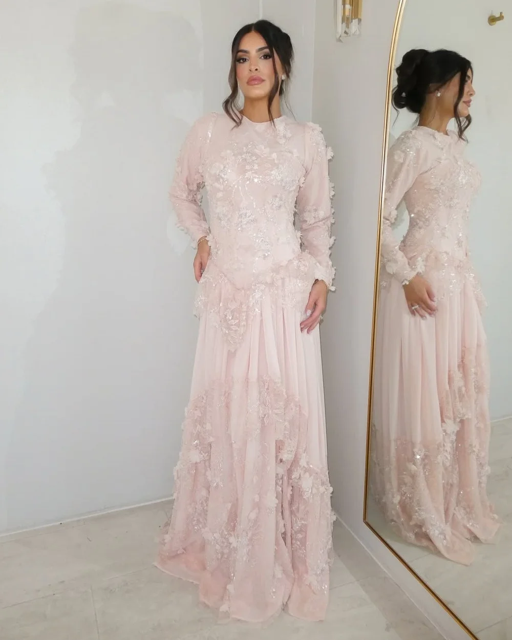 Customized High Quality Exquisite Chiffon Sequined Handmade Flower Prom Dresses Scoop Neck Long Sleeves A-line Evening Dresses
Customized High Quality Exquisite Chiffon Sequined Handmade Flower Prom Dresses Scoop Neck Long Sleeves A-line Evening Dresses
