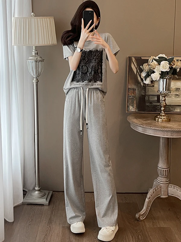 Loose Korean Style Casual Sportswear Set Women's Summer Slimming Grey Short Sleeve T-Shirt Wide Leg Pants Two Piece Set
Loose Korean Style Casual Sportswear Set Women's Summer Slimming Grey Short Sleeve T-Shirt Wide Leg Pants Two Piece Set