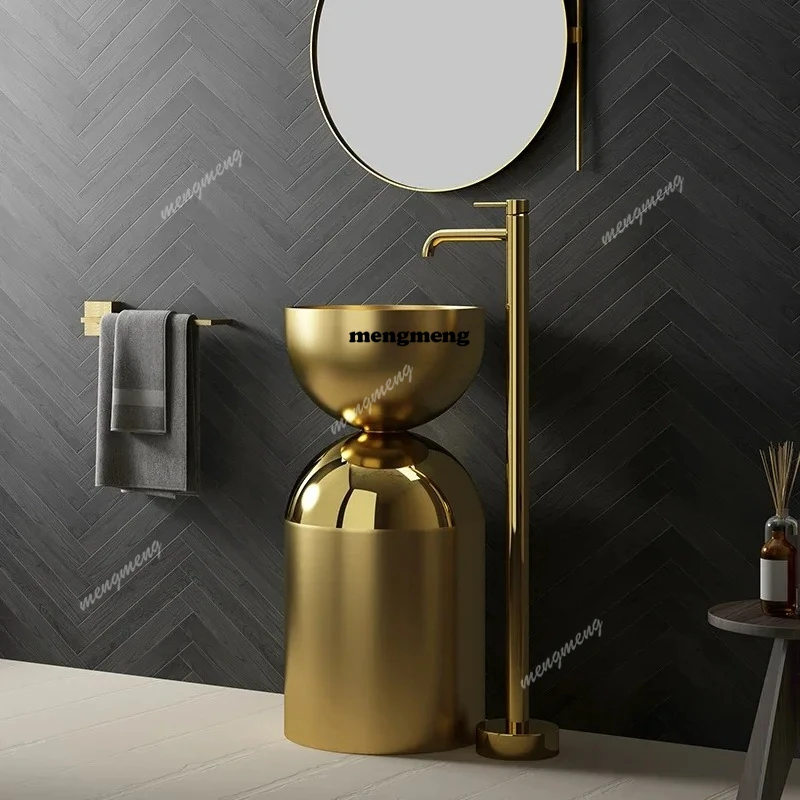 stainless steel column basin Outdoor column basin Integrated floor-to-ceiling wash basin Villa garden pool
stainless steel column basin Outdoor column basin Integrated floor-to-ceiling wash basin Villa garden pool