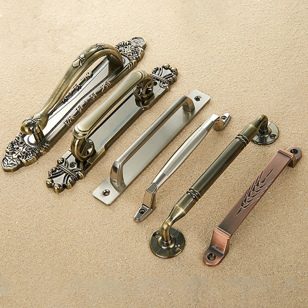 European Vintage Bronze Door Pulls Invisible Door Handles Zinc Alloy Material For Home Decor (Hardware) Chinese Mainland Origin
European Vintage Bronze Door Pulls Invisible Door Handles Zinc Alloy Material For Home Decor (Hardware) Chinese Mainland Origin