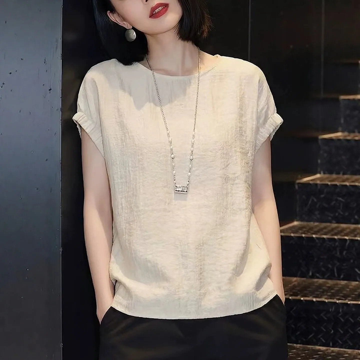 High-End plus Size Women's Cotton Linen Short Sleeve round Neck T-Shirt Summer New Style Age-Defying Base Shirt Commute Style
High-End plus Size Women's Cotton Linen Short Sleeve round Neck T-Shirt Summer New Style Age-Defying Base Shirt Commute Style
