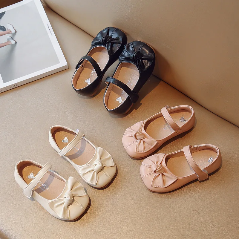 Girls' Shoes 2024 Spring and Autumn New Children's Bow Princess Korean Version of Baby Girls Fashion Soft Sole Single Shoes
Girls' Shoes 2024 Spring and Autumn New Children's Bow Princess Korean Version of Baby Girls Fashion Soft Sole Single Shoes