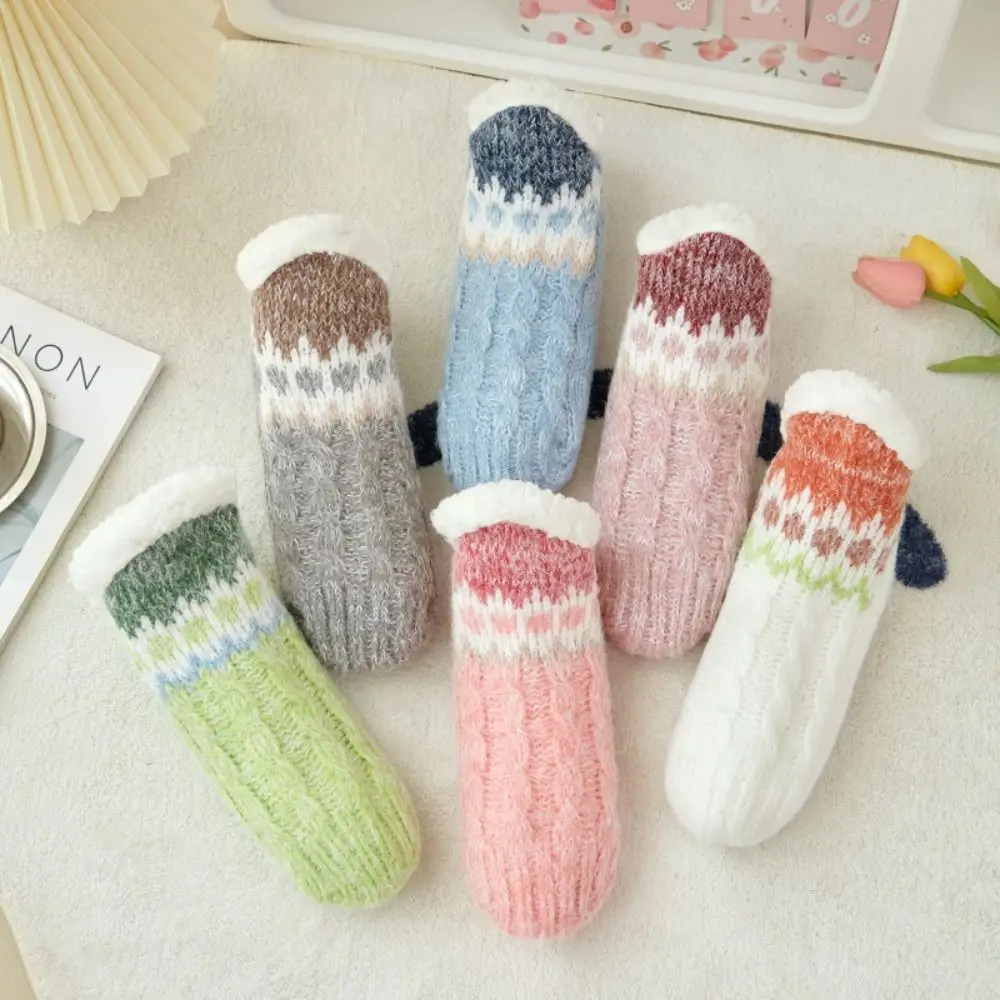 Soft Plush Floor Socks Women Flower Knitted Thick Thermal Socks Hosiery Ankle-high Winter Fleece Socks Female
Soft Plush Floor Socks Women Flower Knitted Thick Thermal Socks Hosiery Ankle-high Winter Fleece Socks Female
