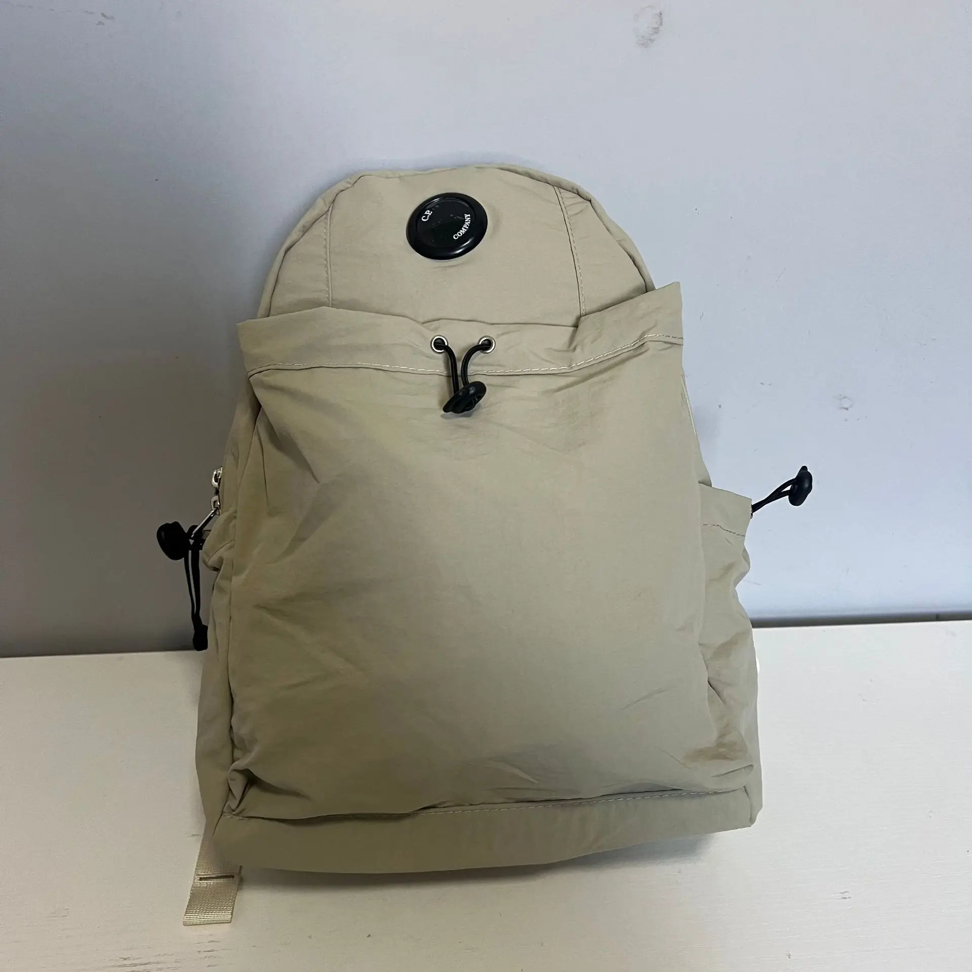 2026 New Men's Casual Lightweight Backpack Large Capacity Unisex School Bag Lightweight Computer Backpack
2026 New Men's Casual Lightweight Backpack Large Capacity Unisex School Bag Lightweight Computer Backpack
