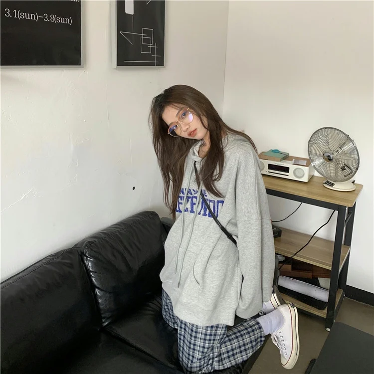 Loose Oversize Hoodie Women's Long Sleeve Korean Style Comfortable Bf Windbreaker Autumn New Arrival Street Fashion Polyester
Loose Oversize Hoodie Women's Long Sleeve Korean Style Comfortable Bf Windbreaker Autumn New Arrival Street Fashion Polyester