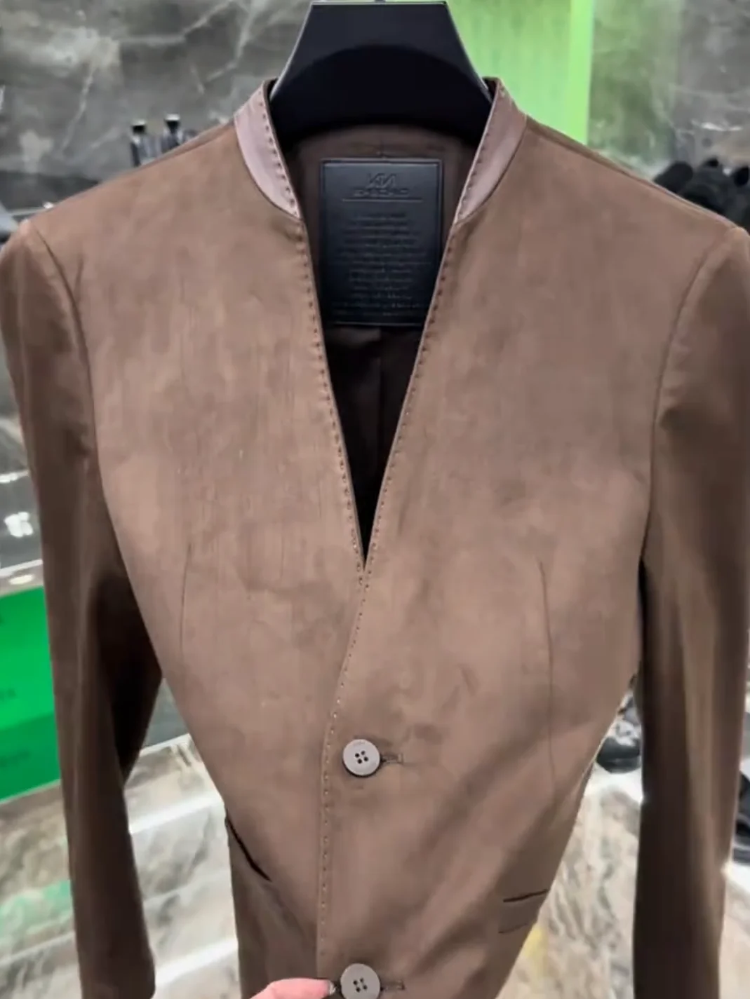 Весенне-осенний мужской приталенный костюм с кожаными вставками, повседневный, модный, молодежный, стильный
Весенне-осенний мужской приталенный костюм с кожаными вставками, повседневный, модный, молодежный, стильный