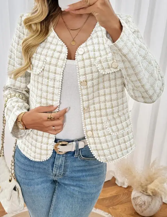Elegant Women's Jacket Spring New Checkered Jacquard Fashion Small Fragrant Style Pearl Edge Design Temperament Women's Jacket
Elegant Women's Jacket Spring New Checkered Jacquard Fashion Small Fragrant Style Pearl Edge Design Temperament Women's Jacket
