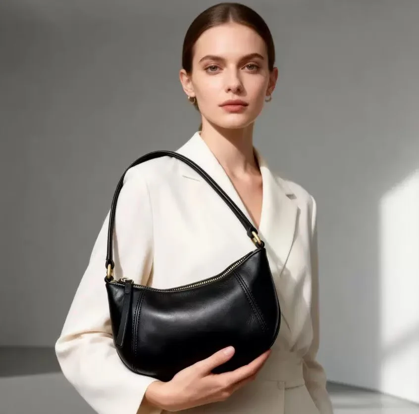 Real Leather Small Crossbody Bag for Women New France Underarm Bags Luxury Shoulder Bags Female Simple Retro Handbags and Purses
Real Leather Small Crossbody Bag for Women New France Underarm Bags Luxury Shoulder Bags Female Simple Retro Handbags and Purses