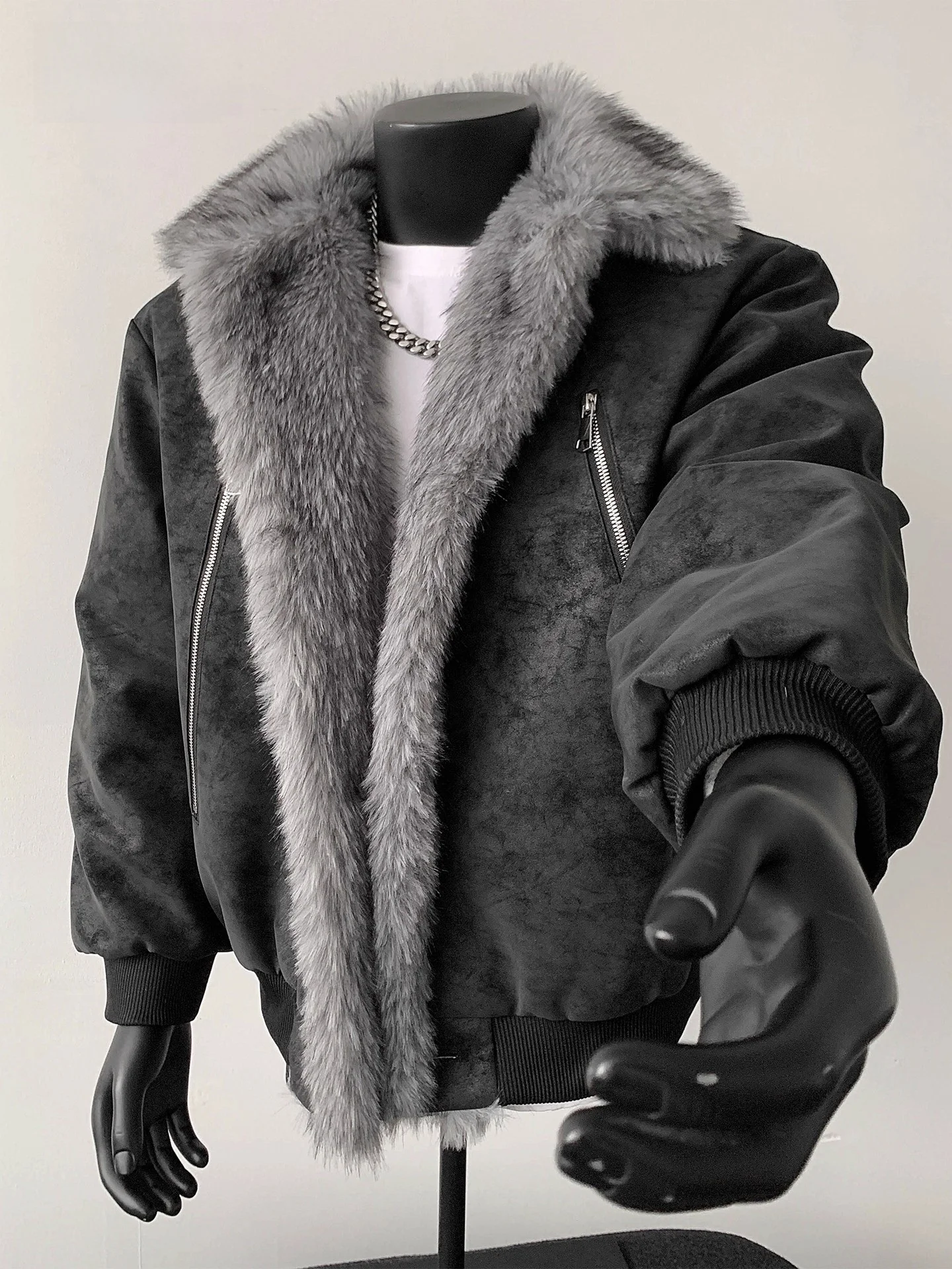 Trendy Brand Men's Thickened PU Leather Jacket with Large Fur Collar Tie Dye Fashionable Winter Coat Standard Fit Casual Wear
Trendy Brand Men's Thickened PU Leather Jacket with Large Fur Collar Tie Dye Fashionable Winter Coat Standard Fit Casual Wear