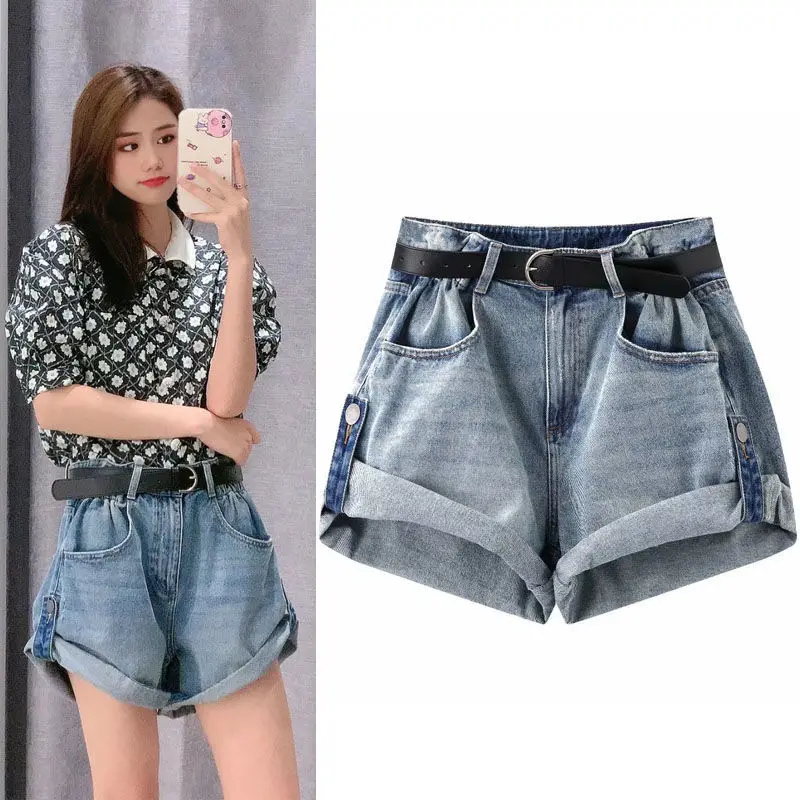 Синие широкие джинсы с застежкой-молнией в стиле ретро, свободные женские летние модные джинсы с высокой талией и застежкой-молнией
Синие широкие джинсы с застежкой-молнией в стиле ретро, свободные женские летние модные джинсы с высокой талией и застежкой-молнией