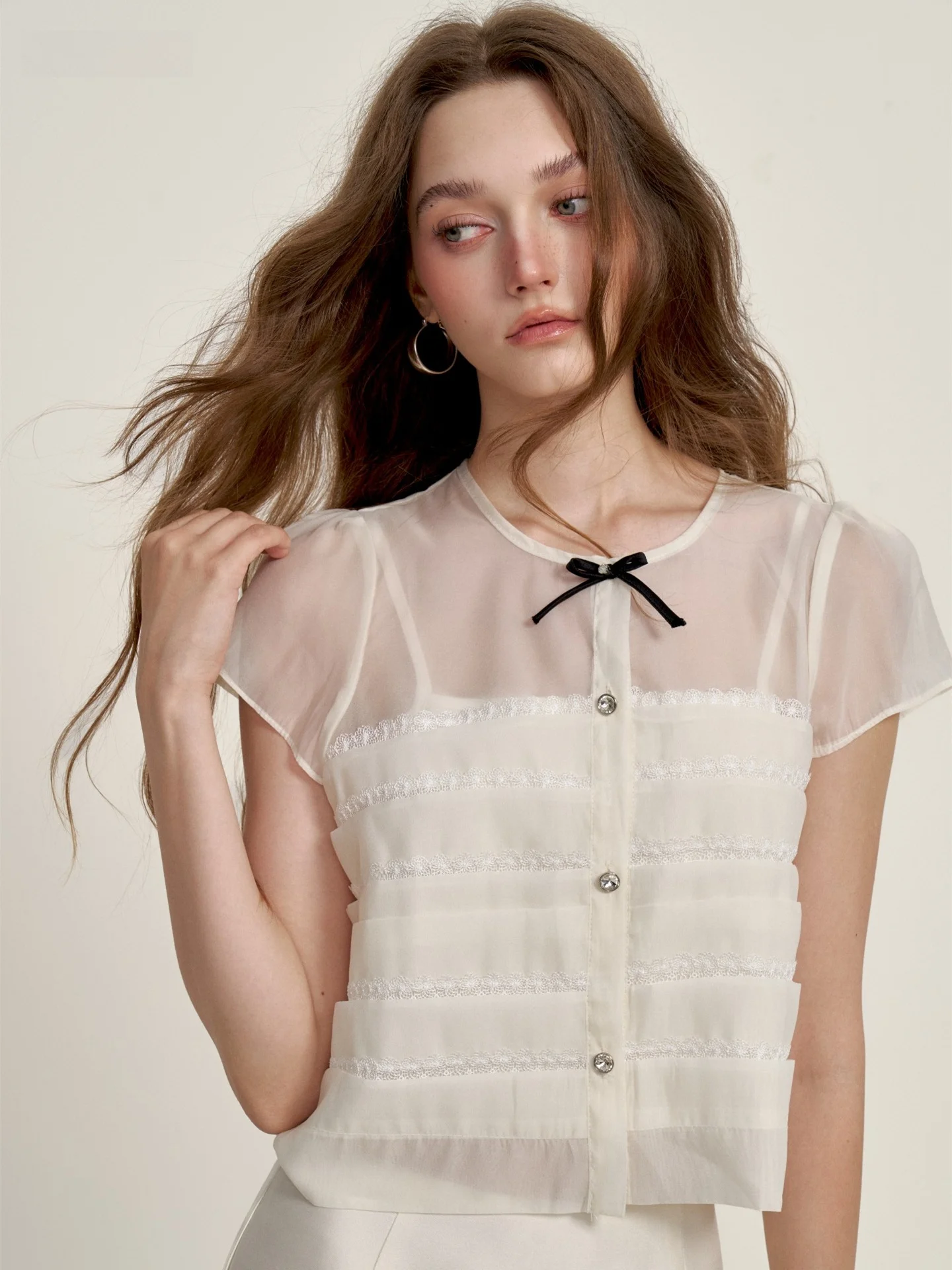 Chill Zoe Thin Lace Two-Piece Set Short Skirt round Neck Button Casual Style Summer New Arrival Women's Fashion Ensemble
Chill Zoe Thin Lace Two-Piece Set Short Skirt round Neck Button Casual Style Summer New Arrival Women's Fashion Ensemble