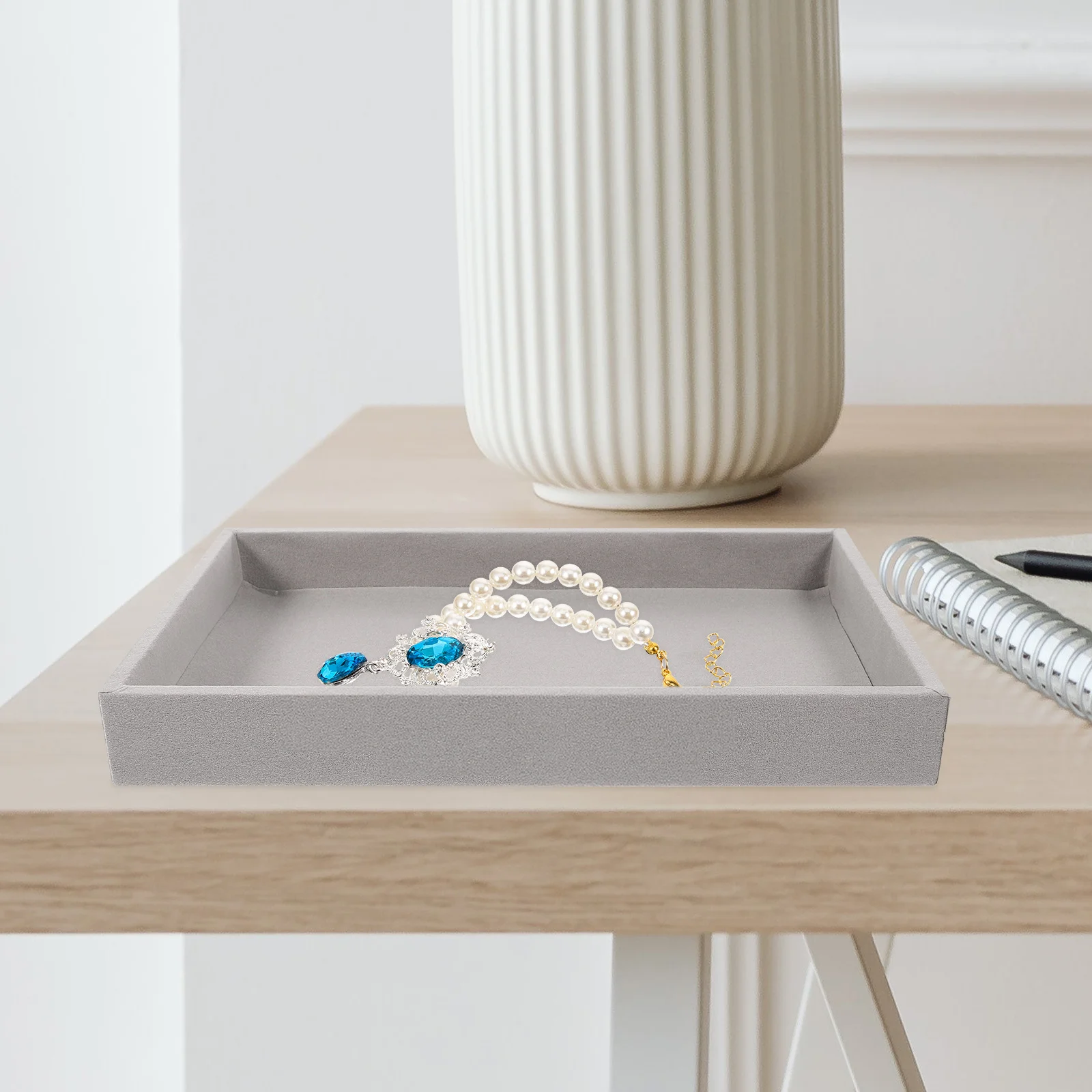 3pcs grid Jewelry Box Velvet Jewelry Display For Selling Storage ganizer Tray for Ring Necklace Earrings Display
3pcs grid Jewelry Box Velvet Jewelry Display For Selling Storage ganizer Tray for Ring Necklace Earrings Display