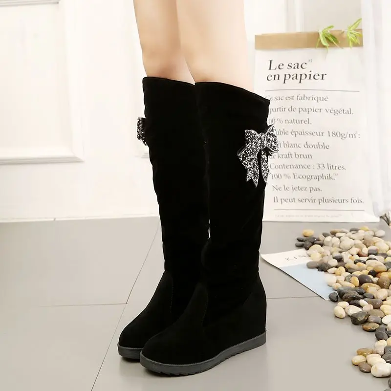 Элегантные женские полувысокие сапоги на каблуке с черным бантом и стразами, осенне-зимние туфли до середины икры, женская обувь 2025, распродажа в готическом стиле Gyaru
Элегантные женские полувысокие сапоги на каблуке с черным бантом и стразами, осенне-зимние туфли до середины икры, женская обувь 2025, распродажа в готическом стиле Gyaru