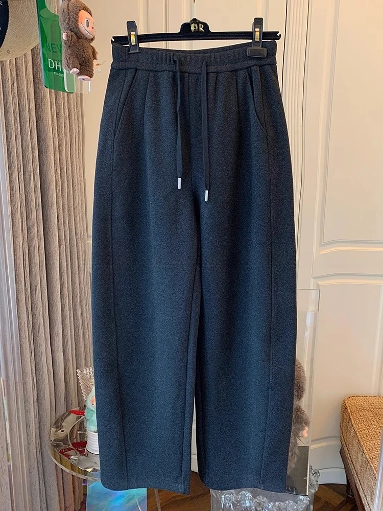 plus Size Deep Grey Thickened Velvet Straight Leg Floor-Length Knife-Shape Pants Women Autumn Winter Loose Wide Leg Casual Lo...
plus Size Deep Grey Thickened Velvet Straight Leg Floor-Length Knife-Shape Pants Women Autumn Winter Loose Wide Leg Casual Lo...