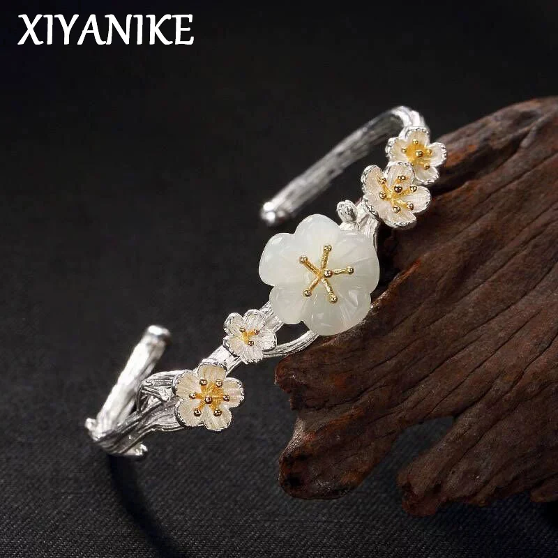 XIYANIKE Elegant Plum Blossom Flower Cuff Bracelet For Women Girl Fashion New Jewelry Party Gift Daily Wear pulseras mujer
XIYANIKE Elegant Plum Blossom Flower Cuff Bracelet For Women Girl Fashion New Jewelry Party Gift Daily Wear pulseras mujer