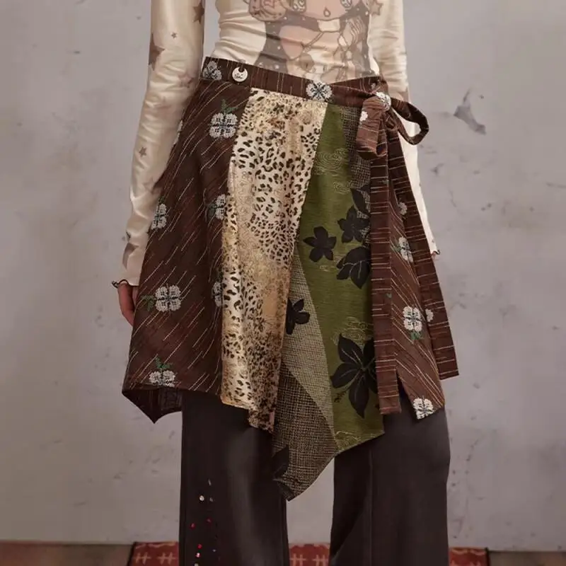 2026 Autumn Grunge Patchwork Skirt, Bohemian Retro Color Block Irregular Layered Wrap Pettiskirt
2026 Autumn Grunge Patchwork Skirt, Bohemian Retro Color Block Irregular Layered Wrap Pettiskirt