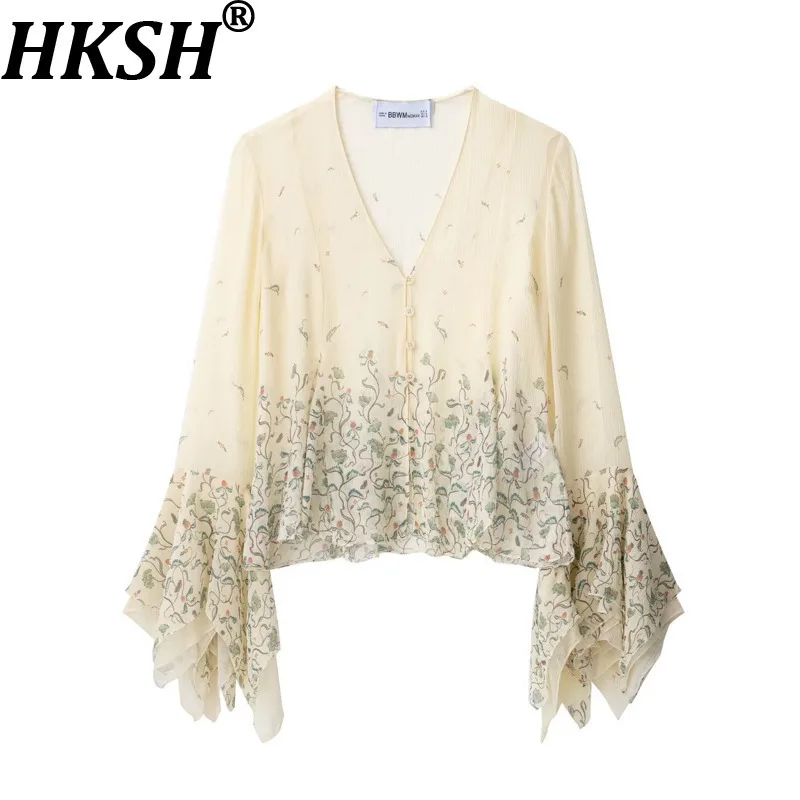 HKSH Summer New Women Fashion High Street Elegant Chic Tide Loose Casual Stylish Printed V-neck Single Breasted Shirt Top HK7621
HKSH Summer New Women Fashion High Street Elegant Chic Tide Loose Casual Stylish Printed V-neck Single Breasted Shirt Top HK7621