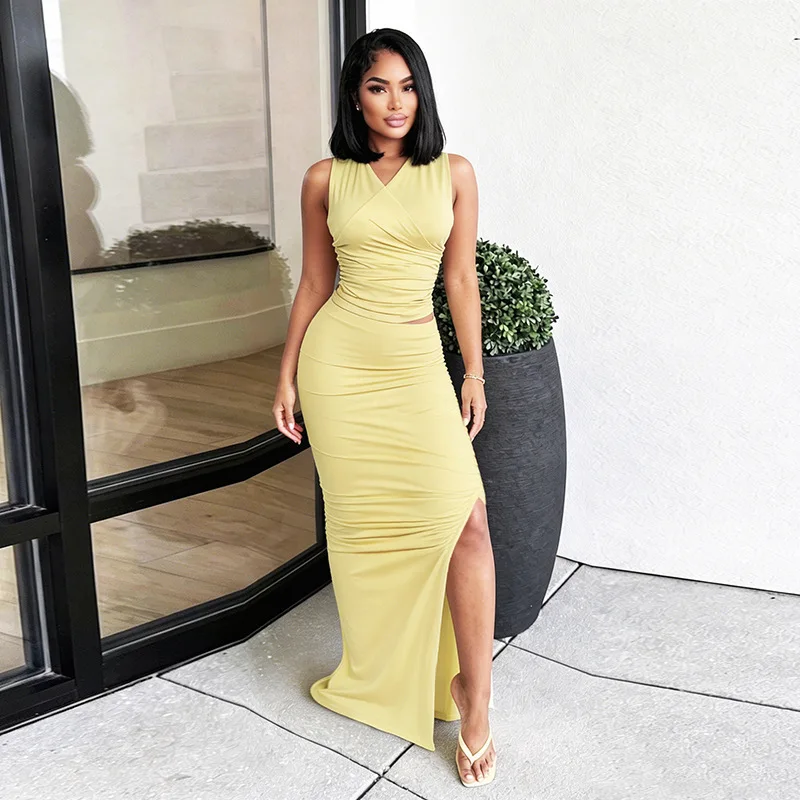 2026 Summer New Women's Solid Color Pleated Sleeveless Top And Sexy Bodycon Slit Skirt Set
2026 Summer New Women's Solid Color Pleated Sleeveless Top And Sexy Bodycon Slit Skirt Set