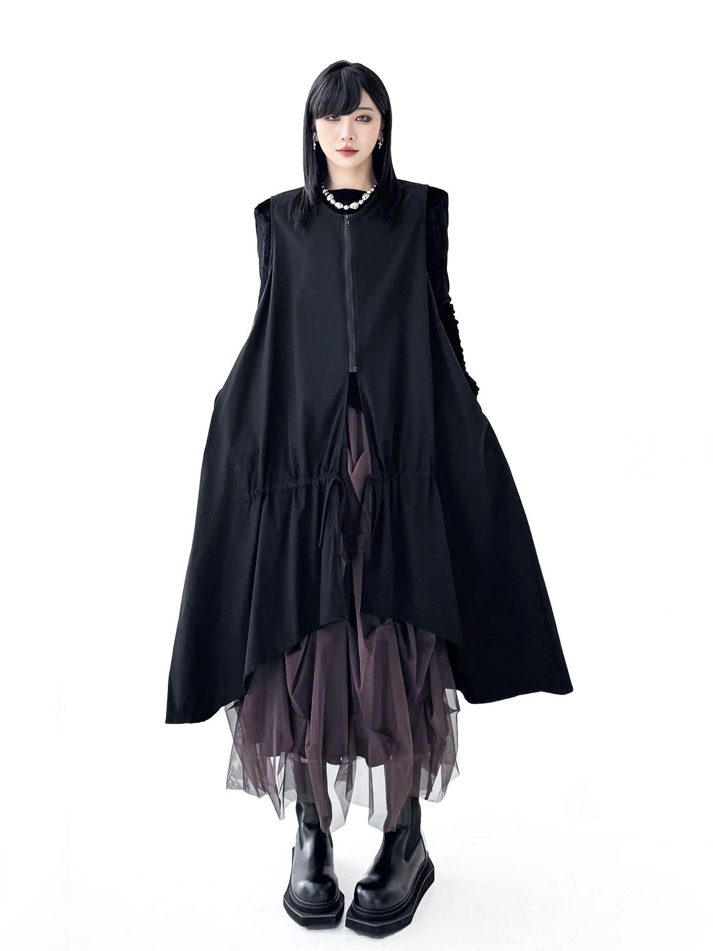 Dark Style Long Sleeveless Vest Women's Fashion Design Loose Fit Slimming Skirt Spring 2026 Casual Business Outdoor Wear
Dark Style Long Sleeveless Vest Women's Fashion Design Loose Fit Slimming Skirt Spring 2026 Casual Business Outdoor Wear