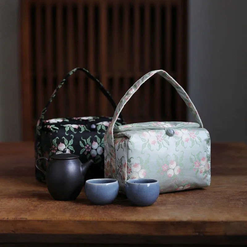 Thick Pine Peach Patterned Storage Bag 2025 New Soft Cloth Bag Tea Set Tea Can Organizer Chinese Style Tea Ceremony Handbags
Thick Pine Peach Patterned Storage Bag 2025 New Soft Cloth Bag Tea Set Tea Can Organizer Chinese Style Tea Ceremony Handbags