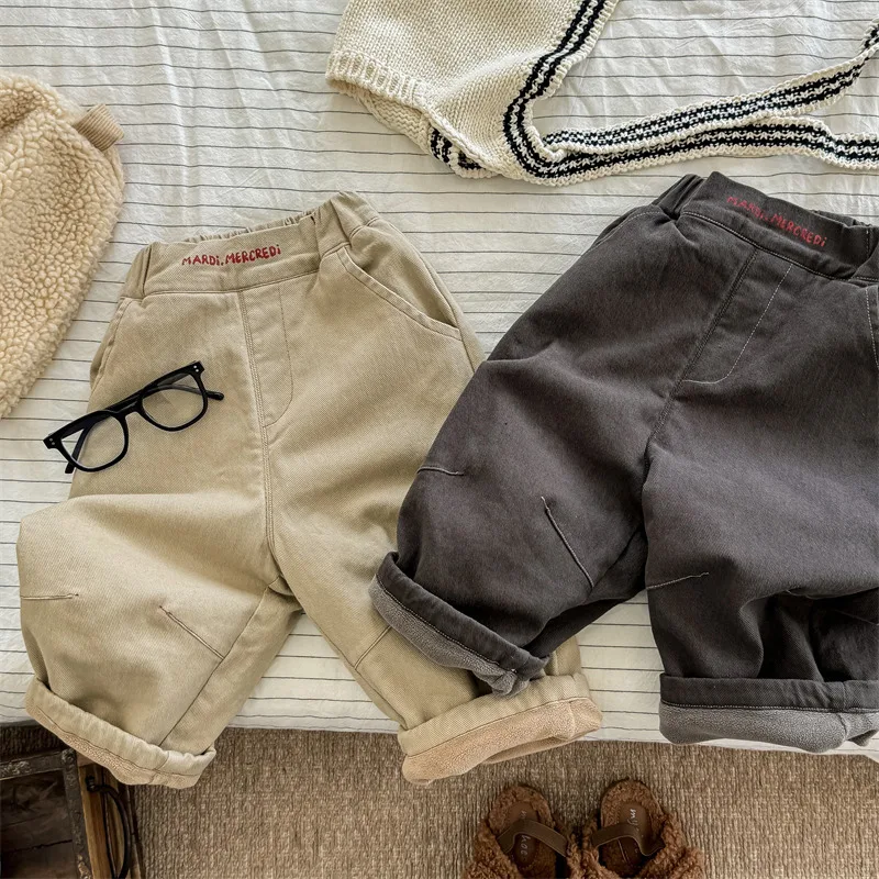 2025 Winter New Children Casual Pants Cotton Boys Fleece Trousers Girls Loose Harem Pants Plus Velvet Thick Kids Warm Clothes
2025 Winter New Children Casual Pants Cotton Boys Fleece Trousers Girls Loose Harem Pants Plus Velvet Thick Kids Warm Clothes