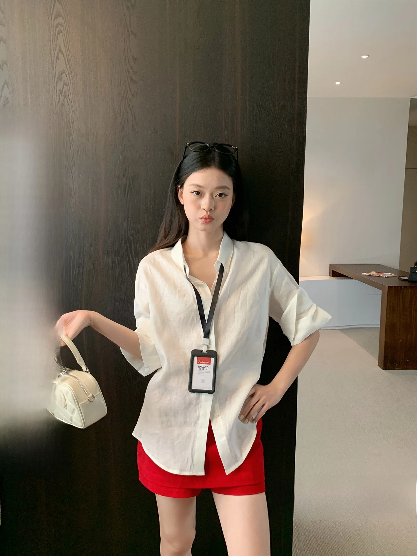 White Casual Shirt Women's Loose Fit Summer New Style Seven-Quarter Sleeve Versatile Simple Style Commute Wind Korean Version
White Casual Shirt Women's Loose Fit Summer New Style Seven-Quarter Sleeve Versatile Simple Style Commute Wind Korean Version