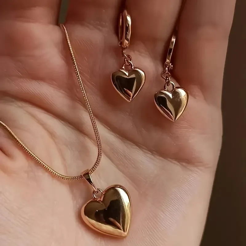 Two-piece heart-shaped necklace jewelry set - Heart pendant necklace and earring set, perfect for women's daily wear or parties.
Two-piece heart-shaped necklace jewelry set - Heart pendant necklace and earring set, perfect for women's daily wear or parties.