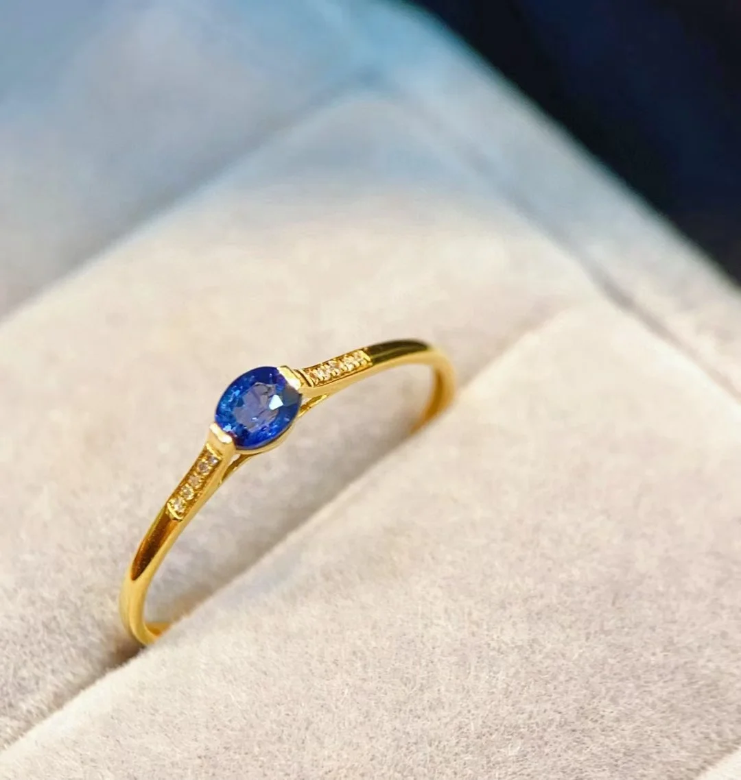 Sparking 18K Solid Gold Engagement Dia Ring Natural Oval Blue Sapphire 0.30ct Genuine Diamond Band Certificated Bespoke Jewelry
Sparking 18K Solid Gold Engagement Dia Ring Natural Oval Blue Sapphire 0.30ct Genuine Diamond Band Certificated Bespoke Jewelry
