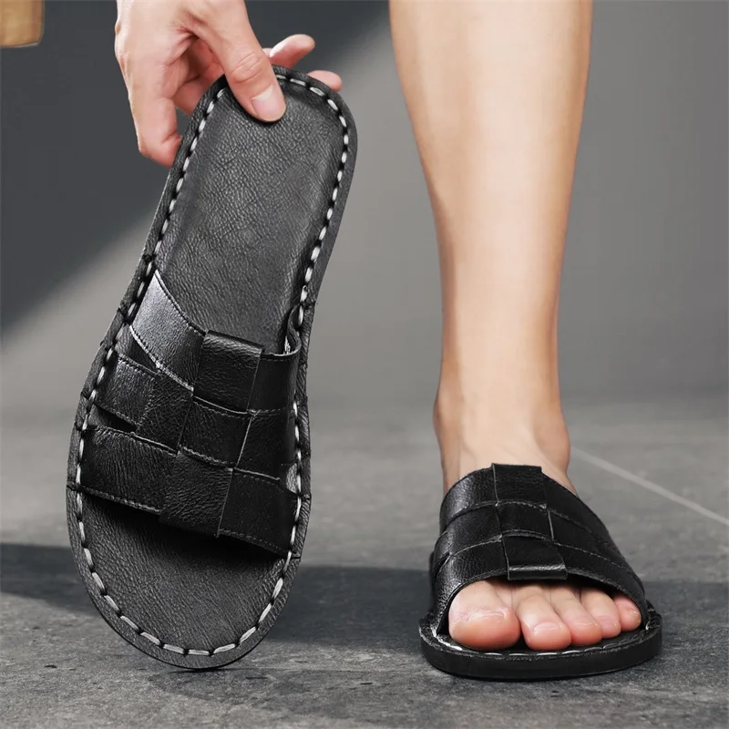 Men Sport Casual Slides Shock Absorbing Wear Resistant Non Slip EVA Slippers Indoor Bedroom Beach Street Daily Footwear
Men Sport Casual Slides Shock Absorbing Wear Resistant Non Slip EVA Slippers Indoor Bedroom Beach Street Daily Footwear