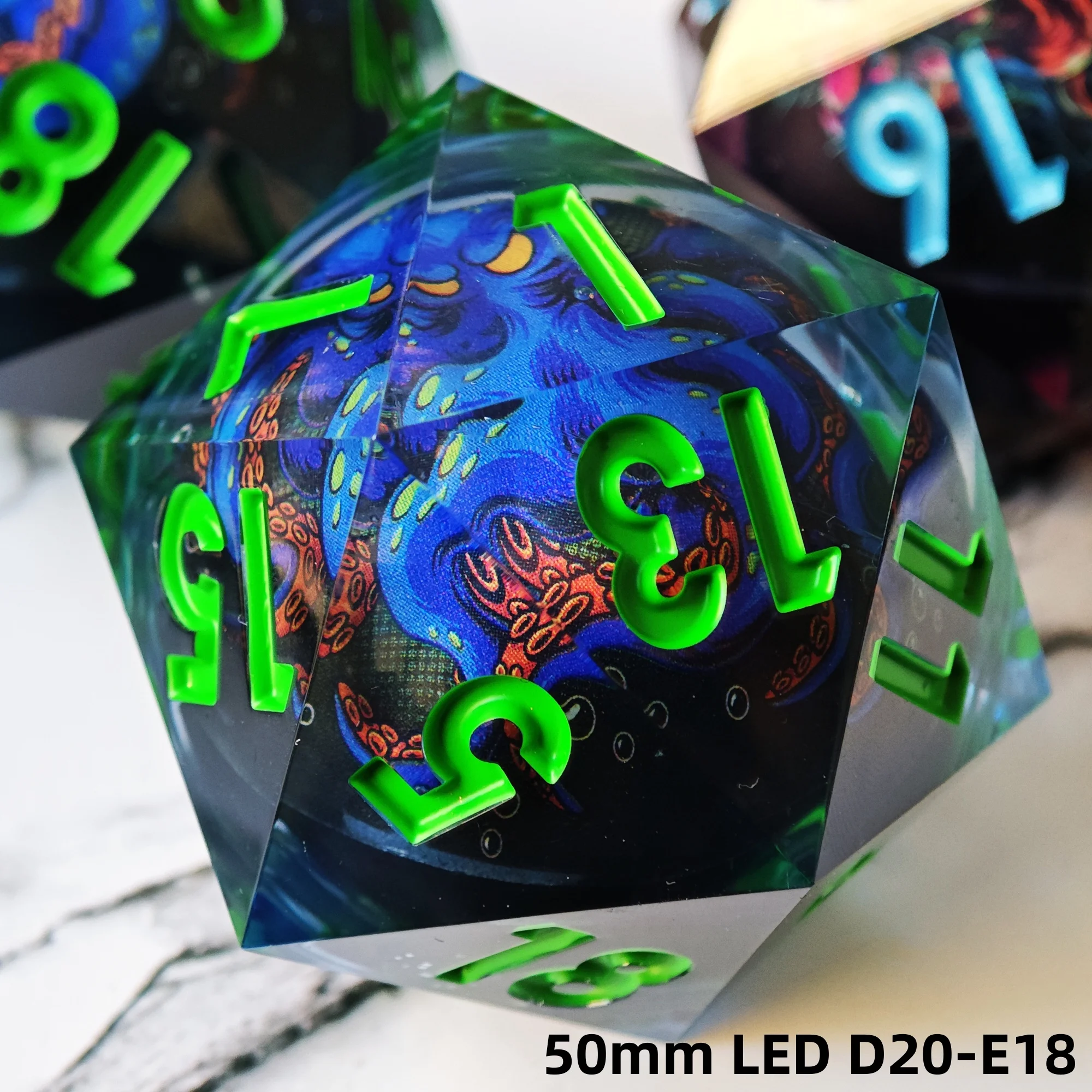 MINI PLANET Octopus Fox LED 50mm D20 Dice Huge Polyhedral Resin 20 Side Dice For RPG Board Game DND D20 Dice Sharp Edges
MINI PLANET Octopus Fox LED 50mm D20 Dice Huge Polyhedral Resin 20 Side Dice For RPG Board Game DND D20 Dice Sharp Edges