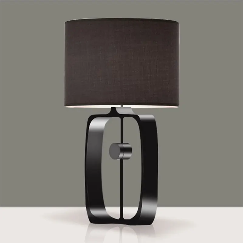 European Simple Desk Lamp Designer Club Hotel Front Desk Lamp American Living Room Dining Room Bedroom Bedside Lamp Table Lamp
European Simple Desk Lamp Designer Club Hotel Front Desk Lamp American Living Room Dining Room Bedroom Bedside Lamp Table Lamp