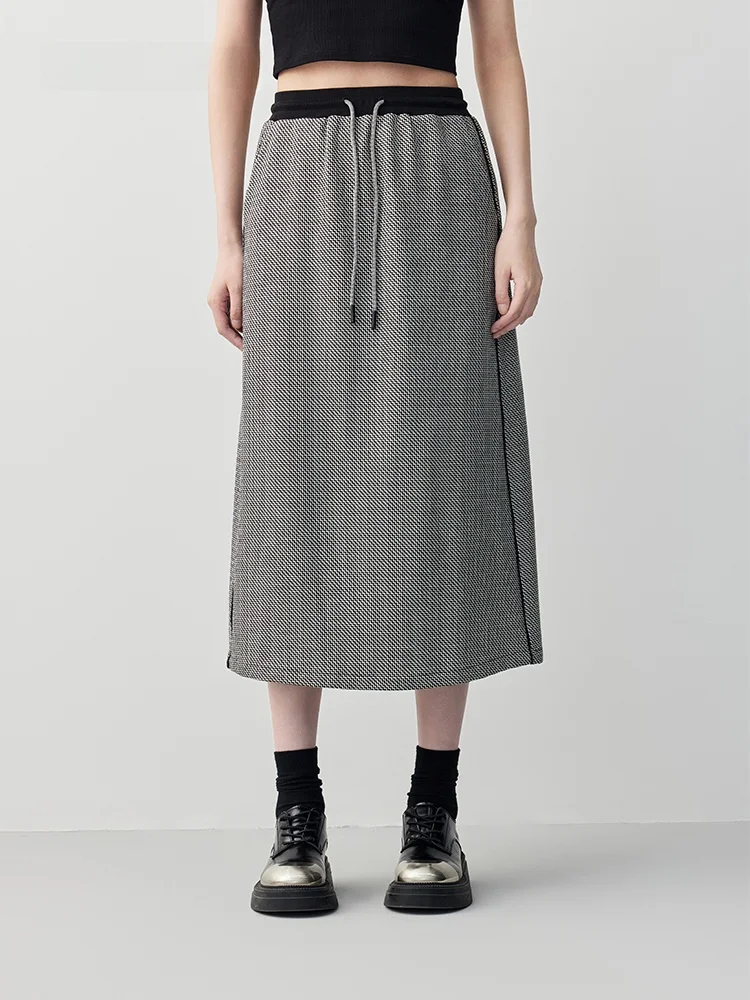 Новая осенняя женская юбка XMOOM: приталенная, в клетку, с поясом, длиной миди, А-силуэт, с высокой талией
Новая осенняя женская юбка XMOOM: приталенная, в клетку, с поясом, длиной миди, А-силуэт, с высокой талией