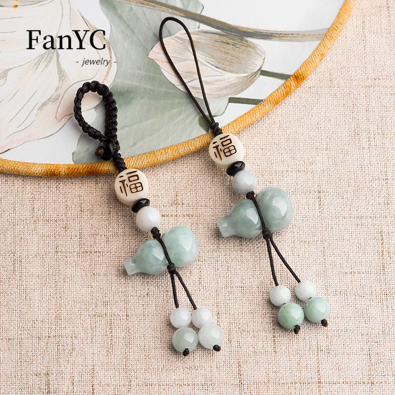 Myanmar A-goods Jade Gourd Mobile Phone Pendant Hand-carved Chinese Style Jade Keychain Bag Hanging Men and Women Holiday Gift
Myanmar A-goods Jade Gourd Mobile Phone Pendant Hand-carved Chinese Style Jade Keychain Bag Hanging Men and Women Holiday Gift