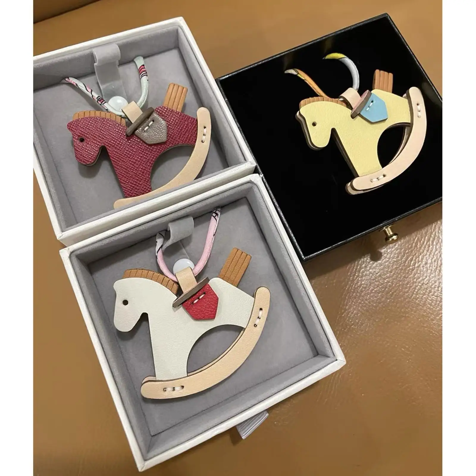 Leather Craft Rocking Horse Cutting Dies Steel Hand Tool Mold for Leather Patterns and DIY Projects
Leather Craft Rocking Horse Cutting Dies Steel Hand Tool Mold for Leather Patterns and DIY Projects