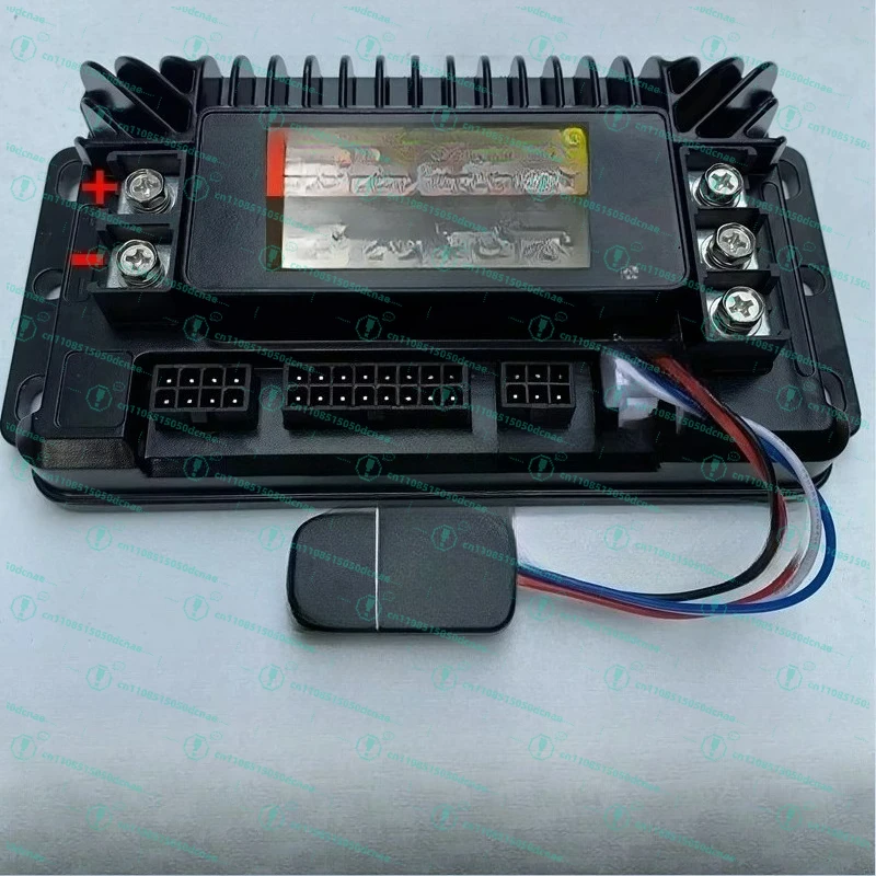 Sine wave electric bottle motorcycle two-wheel brushless motor controller Bluetooth five-in-one universal
Sine wave electric bottle motorcycle two-wheel brushless motor controller Bluetooth five-in-one universal
