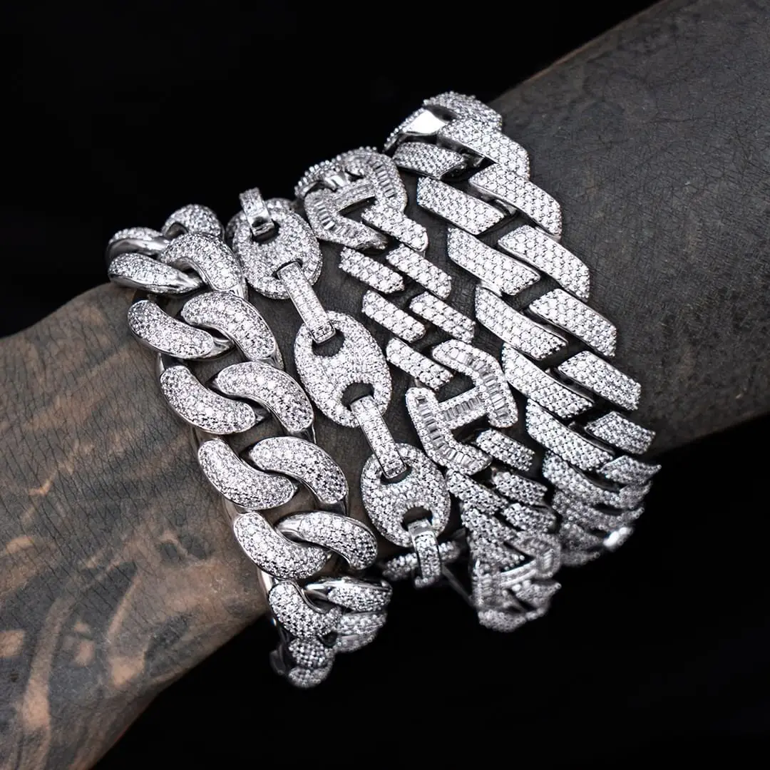 Cuban diamond zircon hip-hop bracelet for men's fashion trend hip-hop accessories
Cuban diamond zircon hip-hop bracelet for men's fashion trend hip-hop accessories