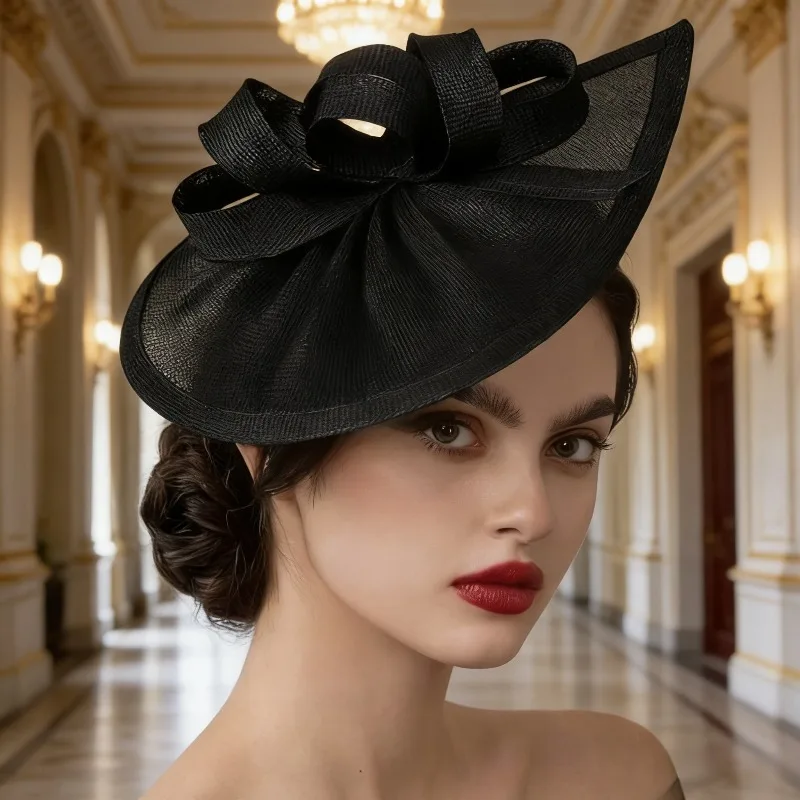 European Bridal Retro Derby Hat Crescent Linen Veil Hat Elegant Charm Dress Headwear for Horse Racing and Ball Sports Activities
European Bridal Retro Derby Hat Crescent Linen Veil Hat Elegant Charm Dress Headwear for Horse Racing and Ball Sports Activities
