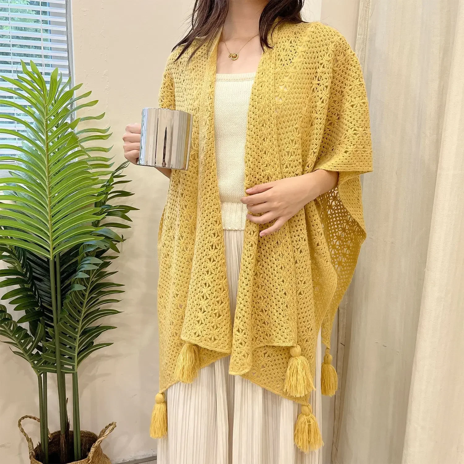 Poncho Cloak Ethnic Style Tourism Holiday Outwear Photography Knitted Tassel Split Shawl for Women Capes Lady Spring Coat Yellow
Poncho Cloak Ethnic Style Tourism Holiday Outwear Photography Knitted Tassel Split Shawl for Women Capes Lady Spring Coat Yellow