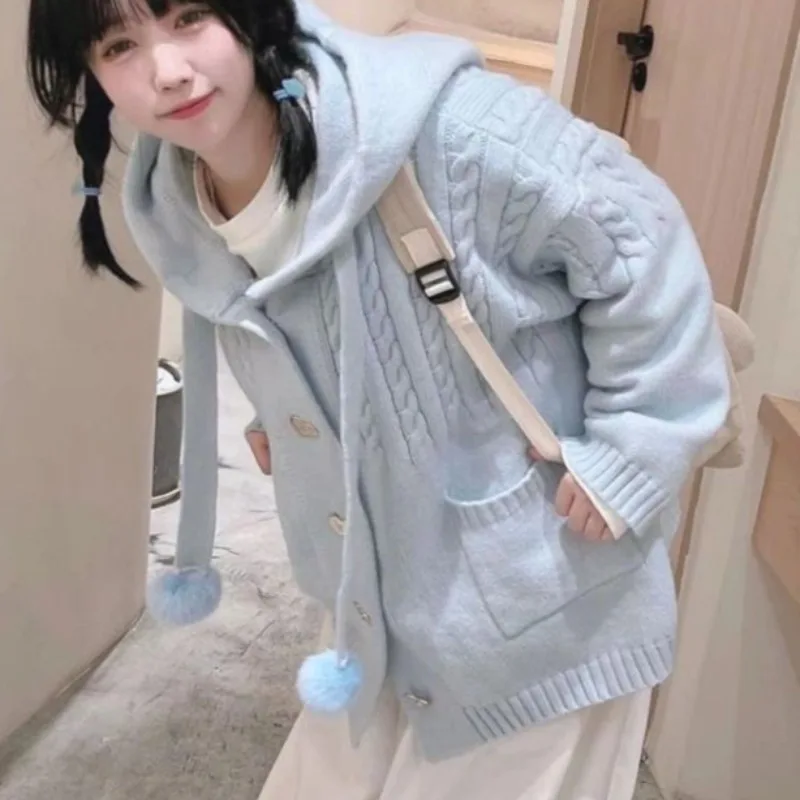Японский Kawaii вязаный женский синий кардиган с капюшоном на пуговицах Y2k Harajuku, милый свитер с капюшоном для девочек, куртки, пальто, осень-зима
Японский Kawaii вязаный женский синий кардиган с капюшоном на пуговицах Y2k Harajuku, милый свитер с капюшоном для девочек, куртки, пальто, осень-зима
